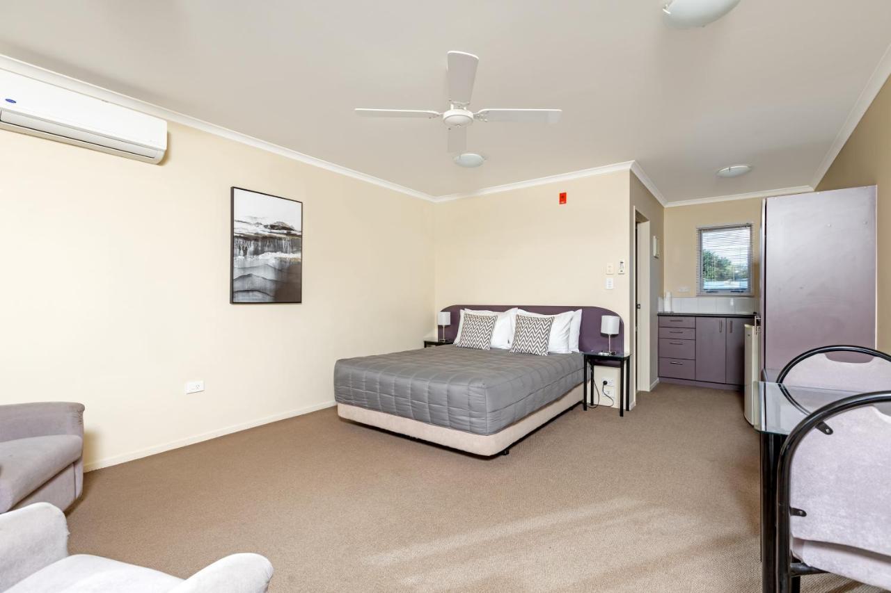 Bk'S Chardonnay Motor Lodge Masterton Ngoại thất bức ảnh